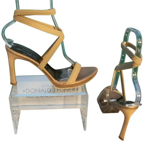 Donald Pliner Tan Beige Crepe Leather New Double Wrap Ankle Strap Shoe $250 NWT Size 8.5