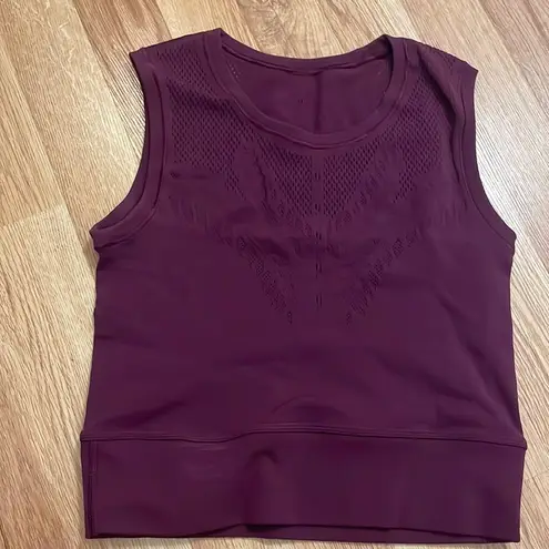 Athleta  Ujjayi Crop Tank size Medium