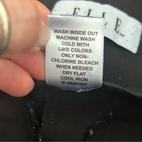 Elle Black Dress Pants Casual Work Easy Care Fit And Flare Size 4