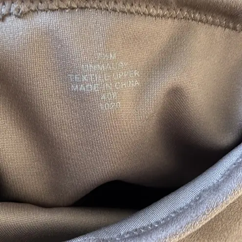 Unisa Adivan Over the Knee pull on Boots in taupe size 7.5 M