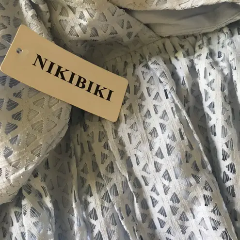 Lace V Neckline Flared Pleated Dress Blue