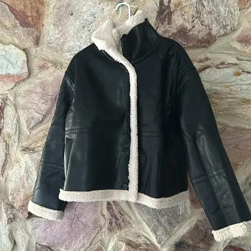 Commense Fleece Lined Faux Leather Jacket size small Black