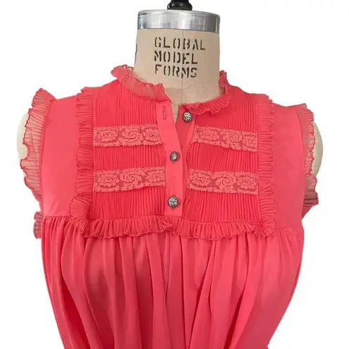 Vintage 60s Harvey Woods Salmon Pleated Sleeveless Nightgown size 34/ Small