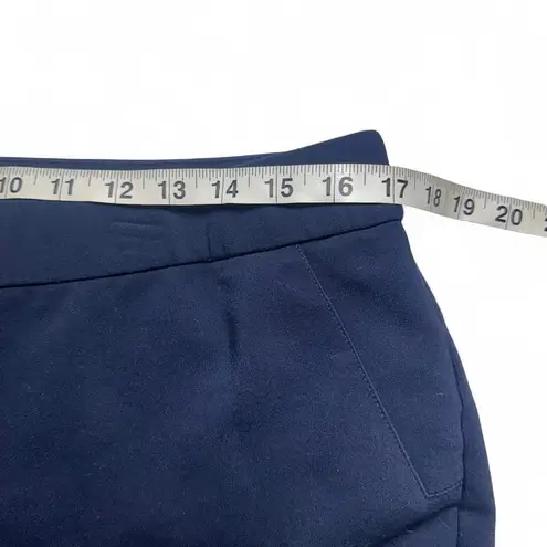 Rafaella  Curvy Navy Blue Stretchy Shorts with Gold Grommet on leg size 12p