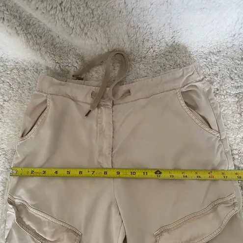 YFB Young Fabulous & Broke Beige Cargo Jogger Pants Women’s Size M Tan Size M