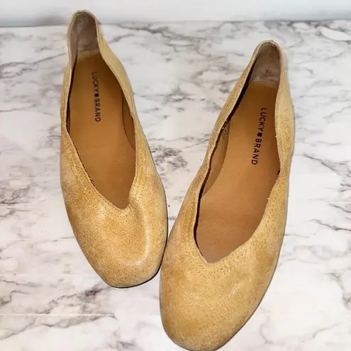 Lucky Brand  Women's Tan Leather Upper Alba Flats size US 7M