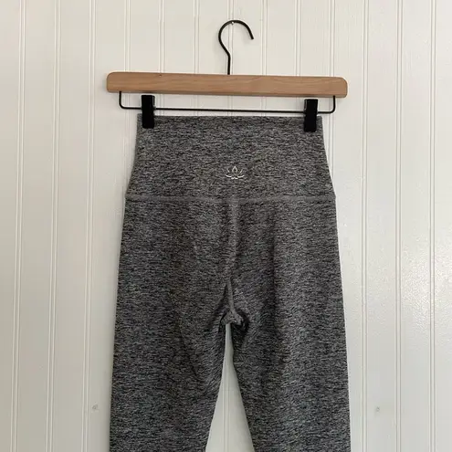 Beyond Yoga Spacedye Walk And Talk High Waisted Capri Legging Black Gray Size S