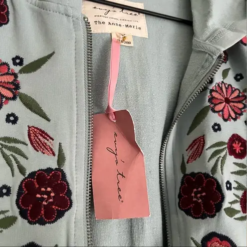 Evy’s Tree NWT Women’s Anne-Marie Embroidered Hoodie in Dusty Blue Size Small