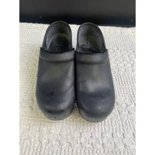 Dansko  Shoes Women's Black Shoes/Clogs/Slip on Size 39/8.5 SKU 3373