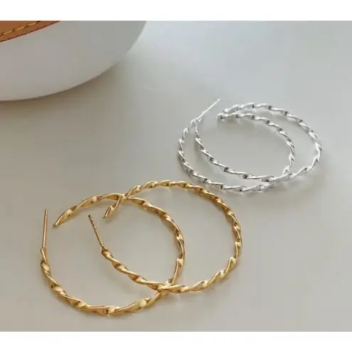 Boutique Beautiful Twist 14k Gold Plated Sterling Silver Hoop Earrings,‎ 4.2cm