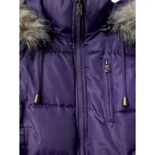 NWOT Women's Small Purple Puffer Vest Faux Fur Hooded Ski Resort Chalet Hiking