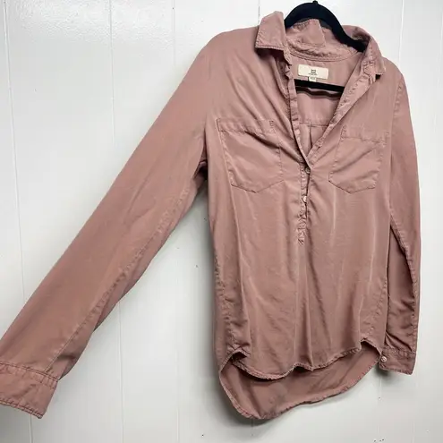 Thread and Supply  1/2 Button Long Sleeve Women's Shirt Size Medium