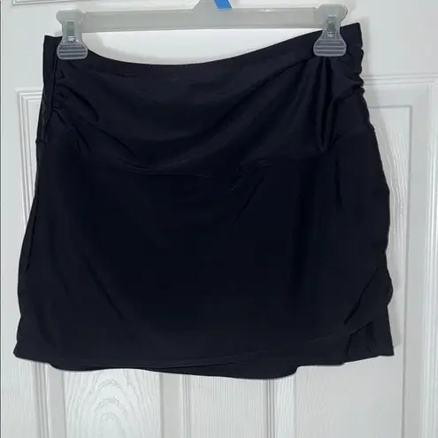 Women's black swim Skort large like new