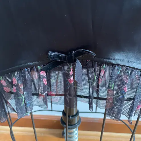 Unique Vintage X Betty BoopBlack Satin Hi/Low Pencil Skirt - Size S(4)- NWT