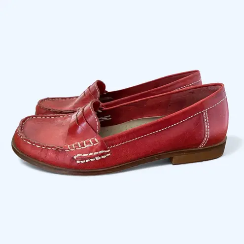 G.H. Bass & Co. Freeport Penny Loafers Red Leather Womens Size 8 M Preppy Casual