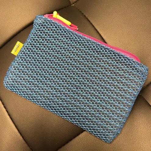 Ipsy  makeup bag