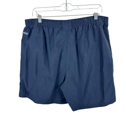 Columbia  100% Nylon Black Elastic Waist Lightweight High Rise Athletic Shorts 1X