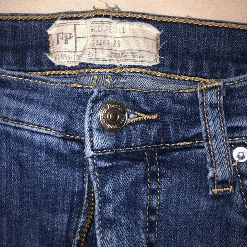 Free People  high waisted skinny jeans with holes at knees size 29