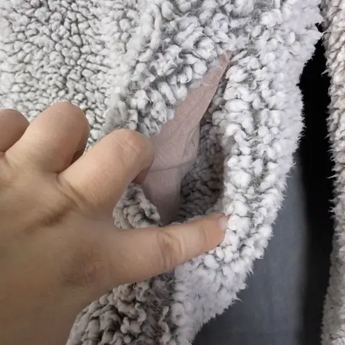 Thread and Supply  Large 1/4 Zip Wubby Lazy Sunday Teddy Fleece Pullover Sherpa