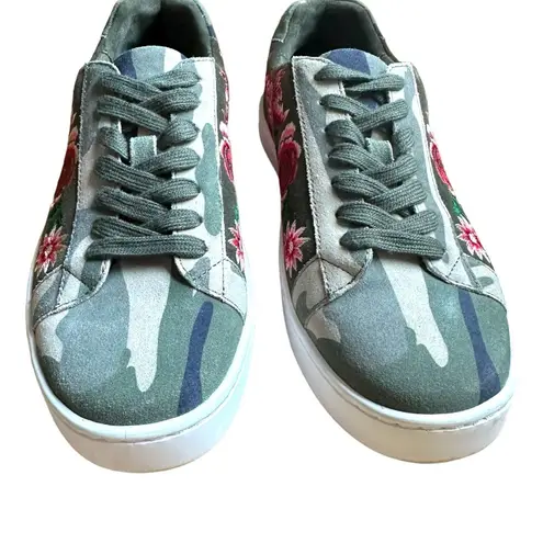 Johnny Was Junia Olive Suede Leather Camo Embroidered Sneakers Size 7