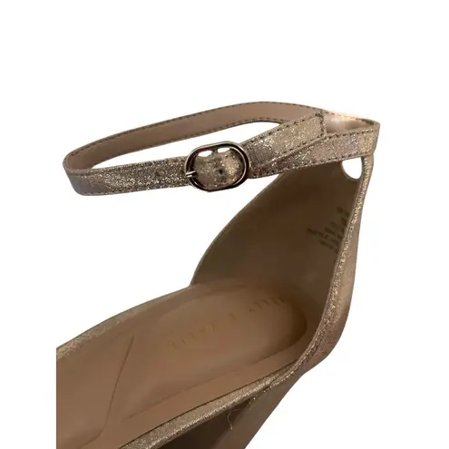 Kelly & Katie Hailee Sandal Womens Size 9M Beige Gold Shimmer 3.5 in Heel NEW