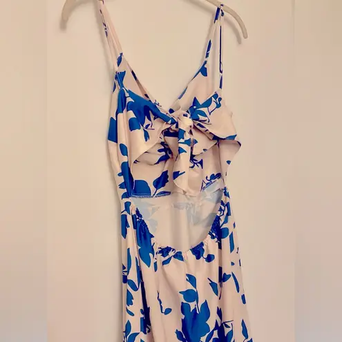 NWT Midi White and Blue Print Tie Back Cami Dress Size M