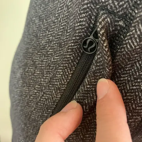 Lululemon Daily Practice Jacket Heathered Herringbone Black Gray Full Zip Sz 8