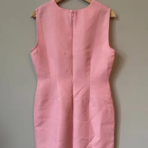 Koret Women's Size 10 Sleeveless Fitted V