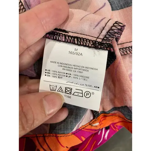 Old Navy  NWT Banana Leaf Romper Black Pink & Orange Print Size M - Image 9