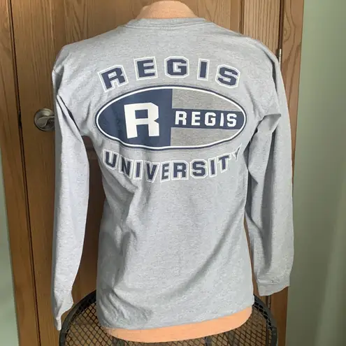 Jansport Regis University shirt