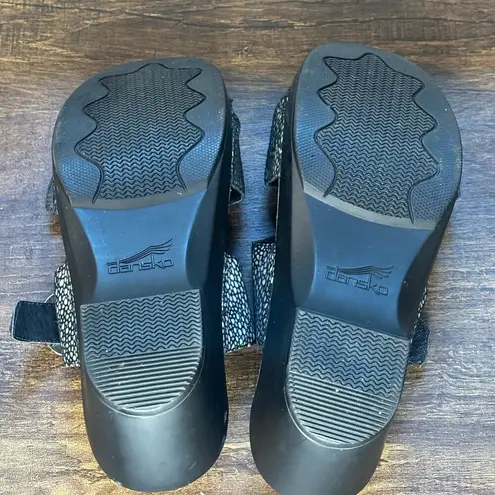 Dansko Black Stain Glass Sophie Sandal - size 40 (US 9.5-10)