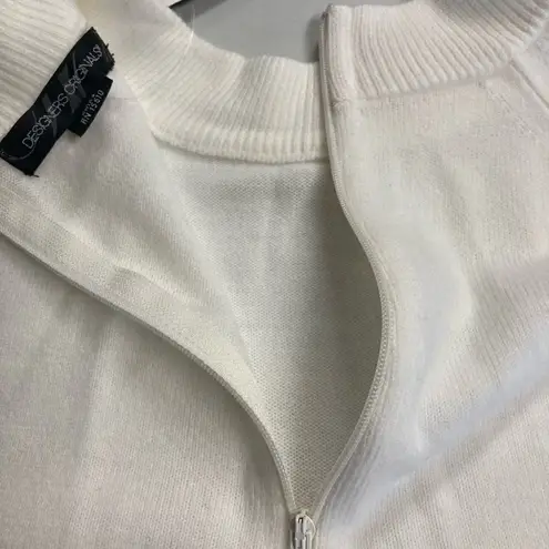 DESIGNER ORIGINALS,Women’s White XL Sweater, Back zipper closure,New with tags White