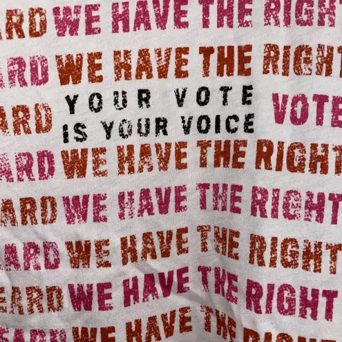 Anthropologie NWT $58  Right To Be Heard Graphics Top M thumbnail 5