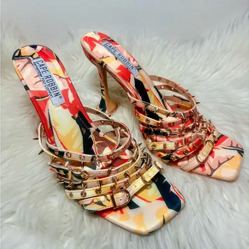 Cape Robbin Bonita Spike Square Toe Odd Shaped Heels.