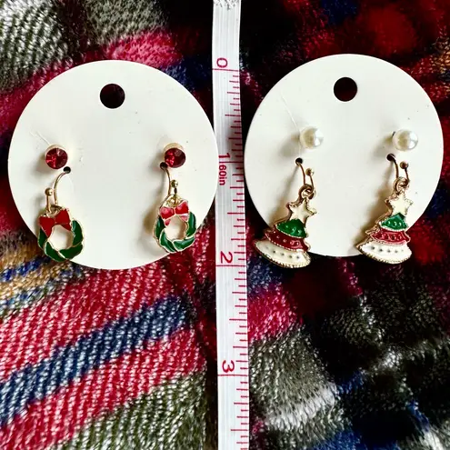 Festive Christmas Tree Wreath Earrings Red