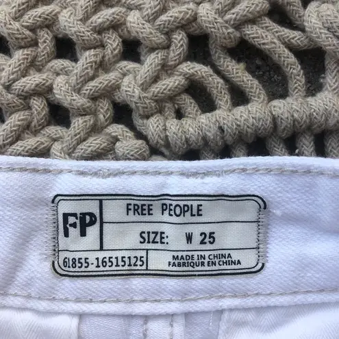 Free People Boho White Jean Shorts Size 25