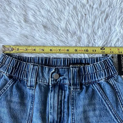 BLANK NYC  Women’s high rise Cargo Jeans in blue size Small