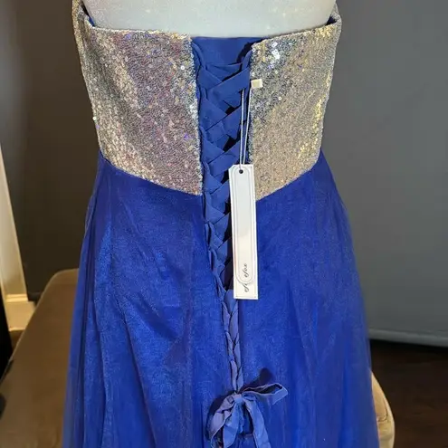 Women’s Blue Full Length Sparkly Tulle & Sequined Prom Party Dress Size L NWT Size L