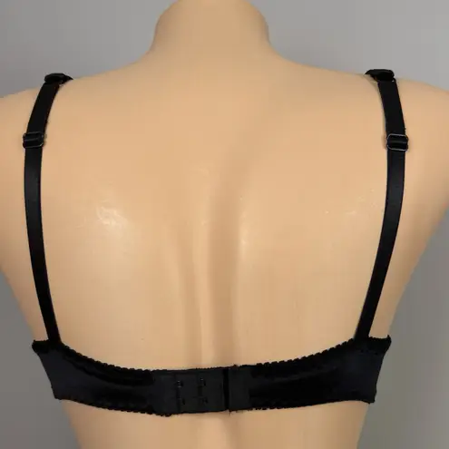 Vintage New Montgomery Ward Velvet Bra Size 34A Black Padded Push Up Underwire