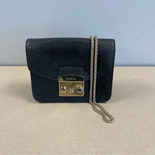 Furla Black Leather Mini Metropolis Chain Crossbody Bag - Preowned