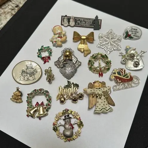 Christmas Holiday Brooch Pins Lot Of 17 For Crafts Projects Or Repair