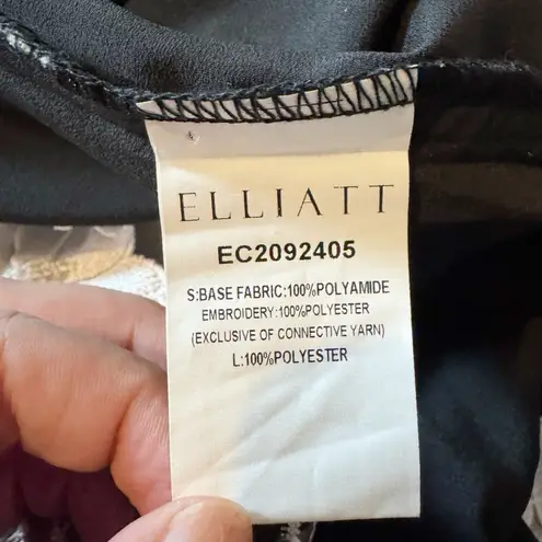 Elliatt Selene Black White Floral Embroidered Puff Sleeve V Neck Mini Dress XS