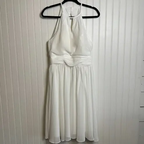 JJ's House  White A-Line Halter Knee Length Chiffon Dress