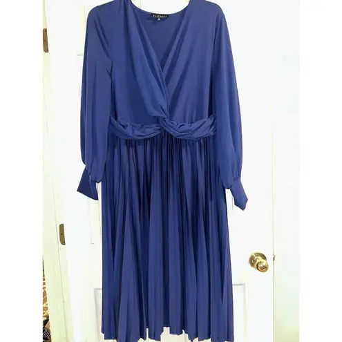 Eloquii Size 20 Knot Front Pleated Skirt Long Sleeve Midi Dress Blue Holiday