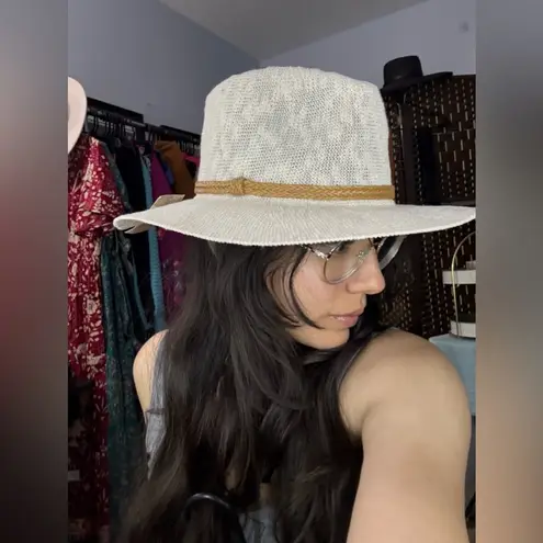 Stylish Cream Nubby Panama Hat with Tan Band