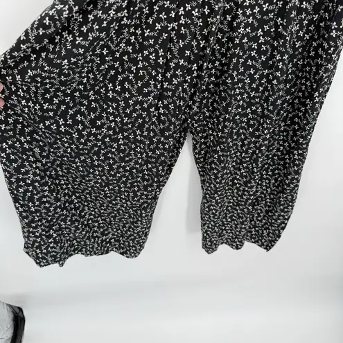 Loft Outlet Black Pattern One Piece Cropped Jumpsuit Size XS Smocked