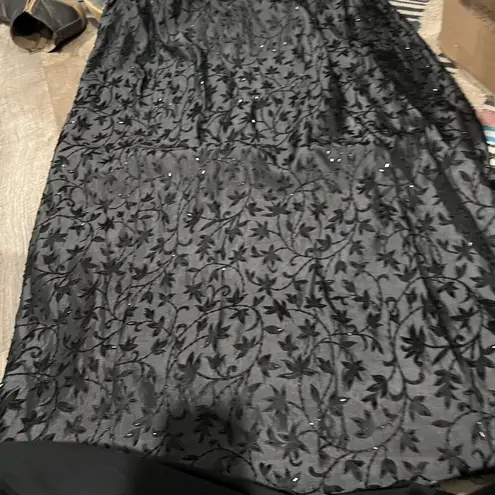 JS Collections JS Collection black maxi skirt 20