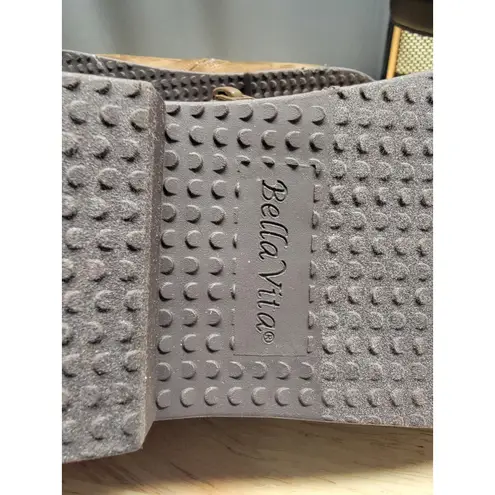 Bella Vita Izzy Ankle Boots Women's 8.5 Brown Faux Suede Side Zip Round Toe