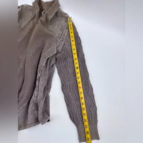 Leo & Nicole Taupe Open Front Blazer