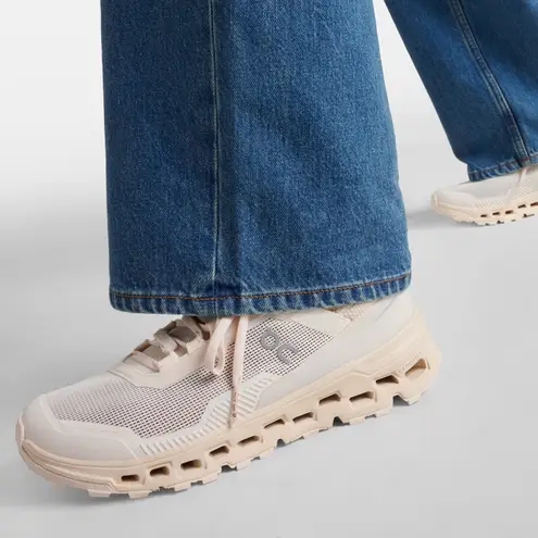 NWOB On Running Cloudultra 2 PO Running Shoes Sneakers in Dew Moon Tan Size 9.5